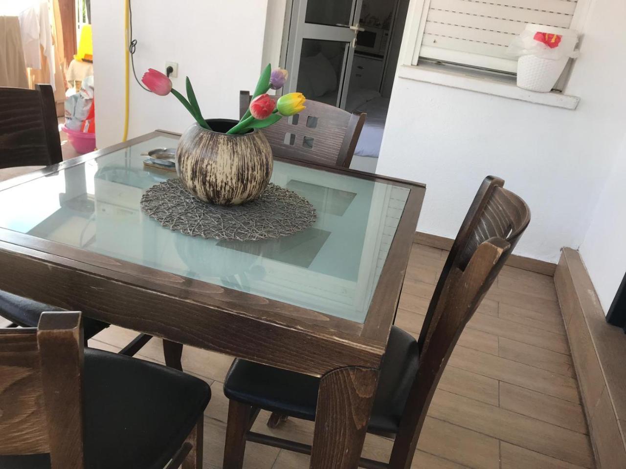 Appartement Charming Unit With Pool And Great Amenities à Rishon Leziyyon Extérieur photo